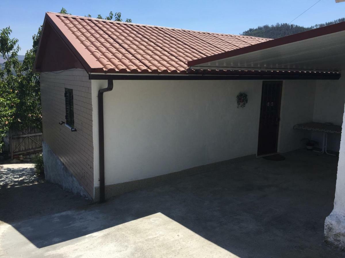 Alojamento Da Ribeirinha Carquere Exterior foto